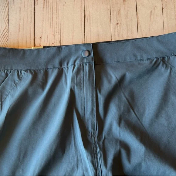 32 Degrees Cool Ladies Tech Short/Skort - Vintage Indigo (Blue) - NWT - Picture 8 of 10